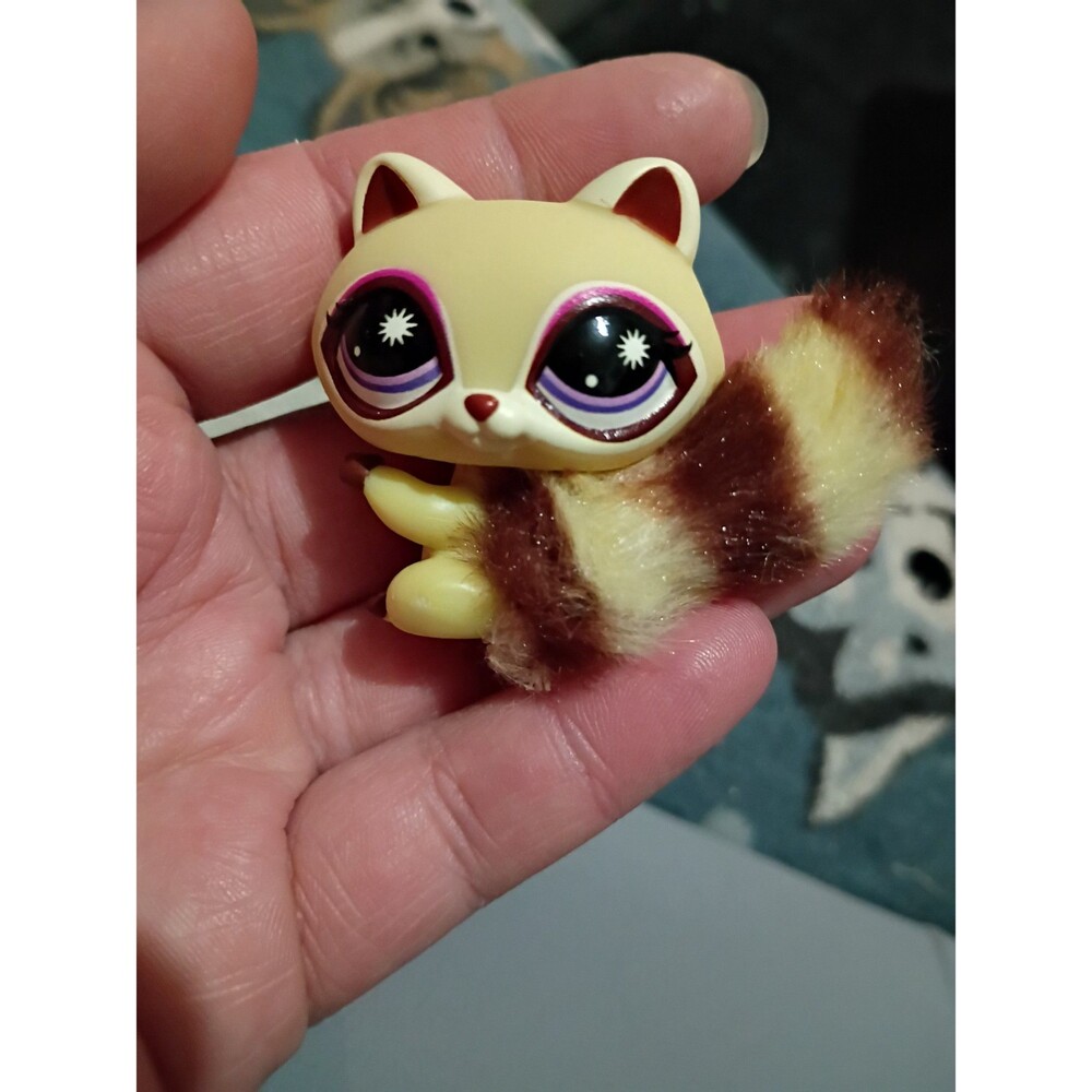 LPS Littlest pet shop raccoon-055v